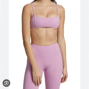WeWoreWhat Pink V Shape Leggings + Cami Bra Top Set